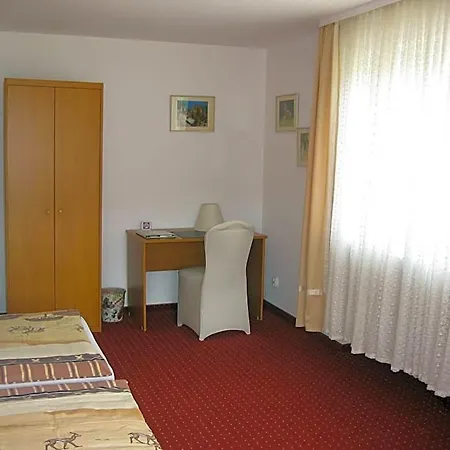 Jagdhaus Weber Hotel 3*